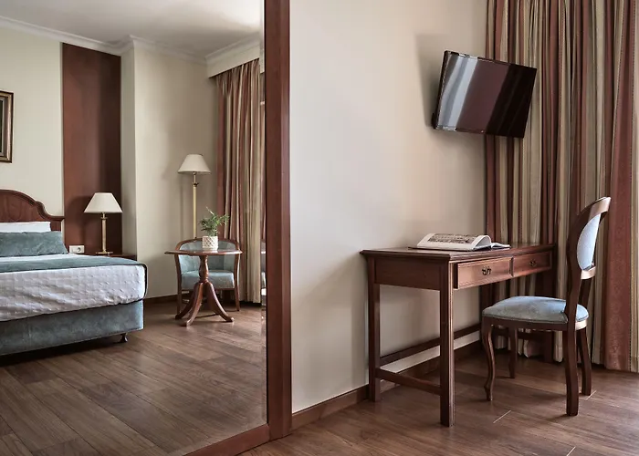 Strada Marina Hotel