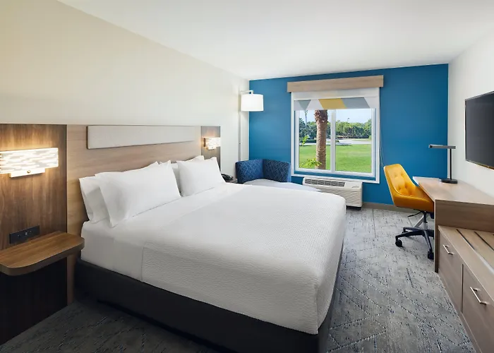 Holiday Inn Express Hotel & Suites Port St. Lucie West By Ihg