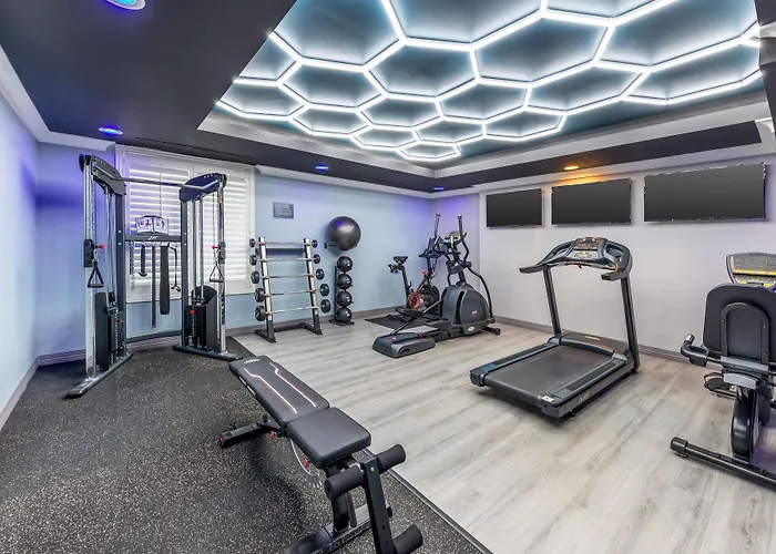 Best Western Plus Avita Suites