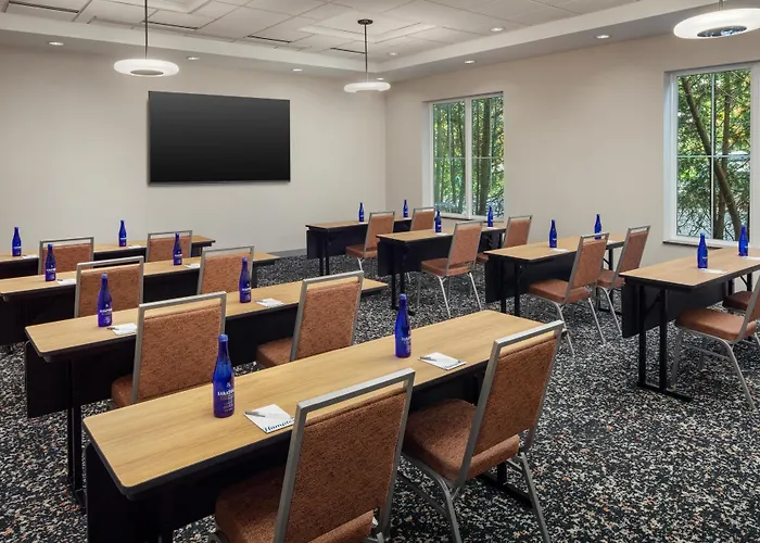 Hampton Inn Nashua
