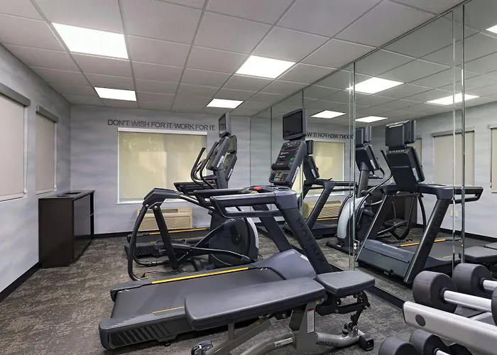 Fairfield By Marriott Medford Long Island
