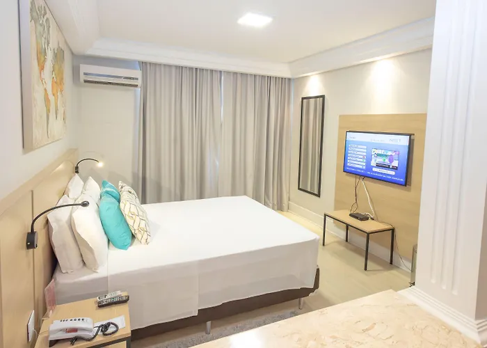 Lizon Curitiba Hotel