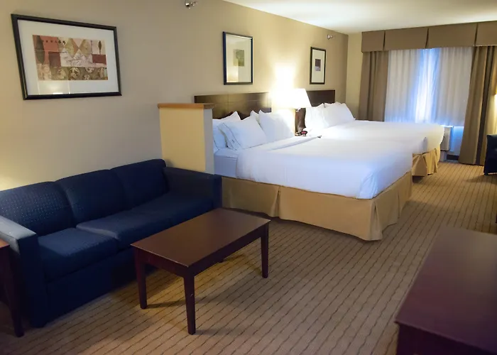 Holiday Inn Express Devils Lake By Ihg
