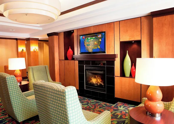 Fairfield Inn & Suites Des Moines Airport