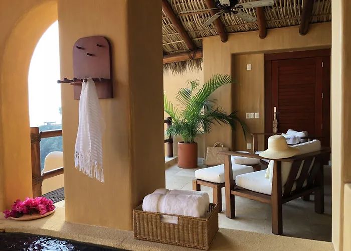 Cala De Mar Resort & Spa Ixtapa