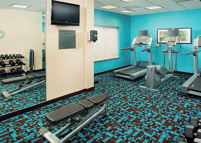 Fairfield Inn & Suites By Marriott San Antonio Seaworld / Westover Hills