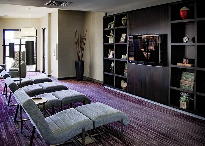 Courtyard By Marriott Norman