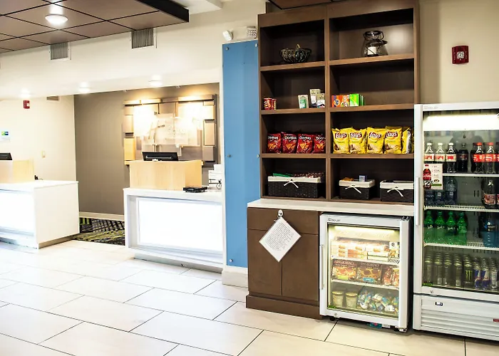 Holiday Inn Express Hotel & Suites Sedalia By Ihg