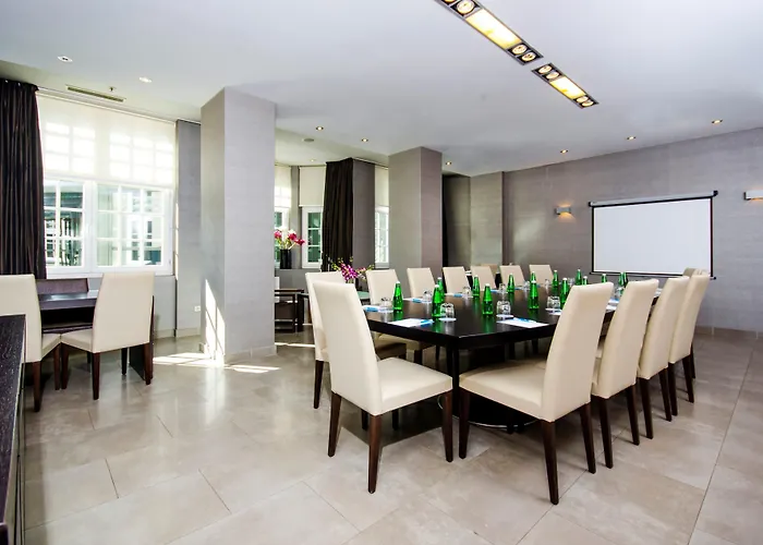 Hotel Nh Poznan