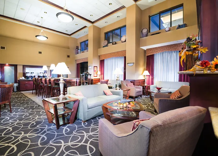 Hampton Inn & Suites Greensburg