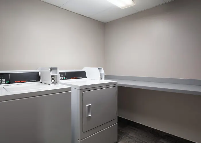 Holiday Inn Express Hotel & Suites Chaffee - Jacksonville West By Ihg
