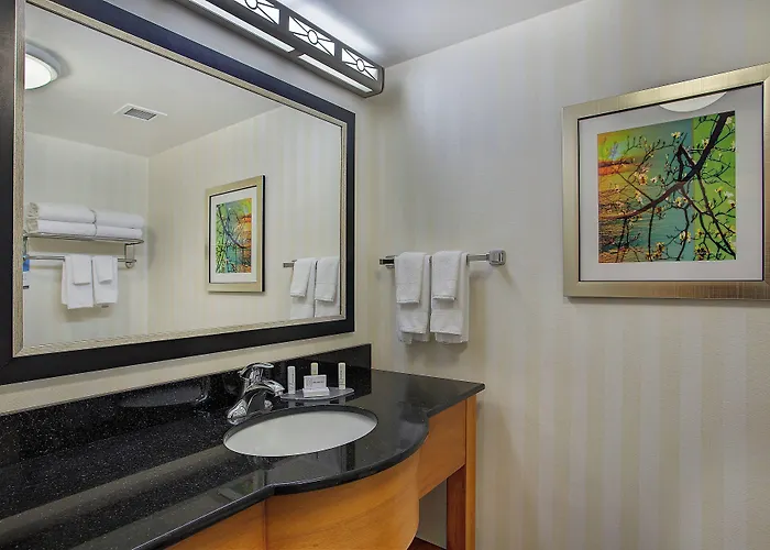 Fairfield Inn&Suites Kodak