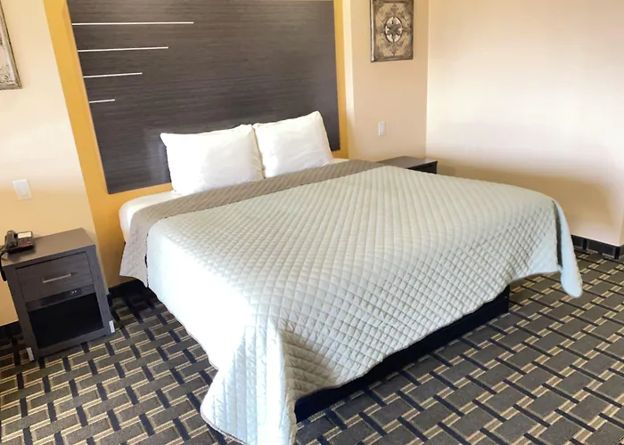Homegate Inn & Suites West Memphis