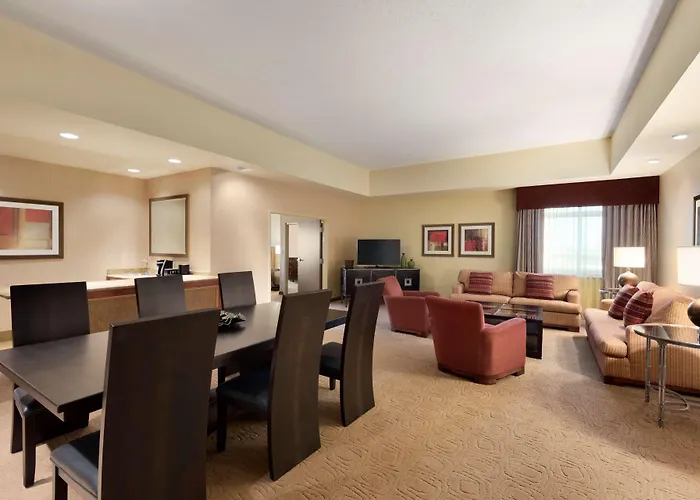Embassy Suites Omaha- La Vista/ Hotel & Conference Center