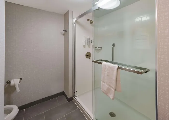 Hampton Inn And Suites Fredericksburg