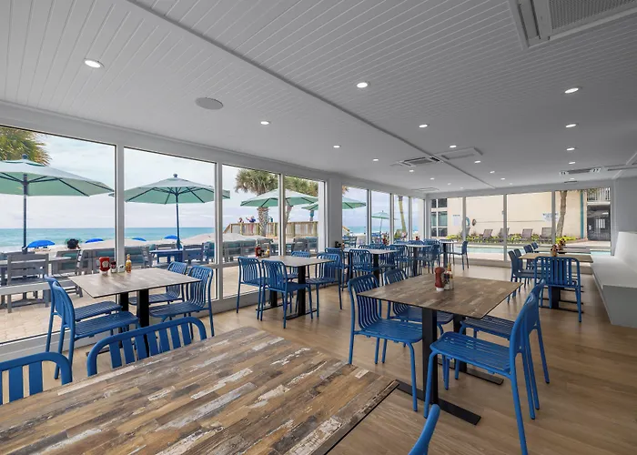 Oceanfront Litchfield Inn
