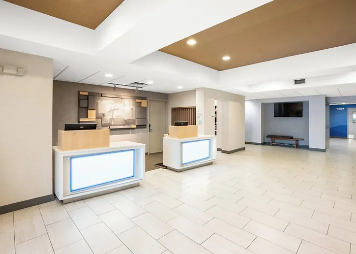 Holiday Inn Express Hotel & Suites Marysville By Ihg