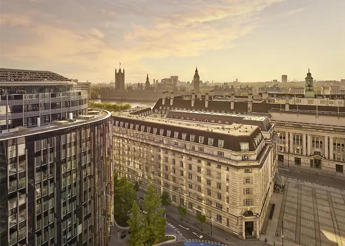 Park Plaza County Hall London