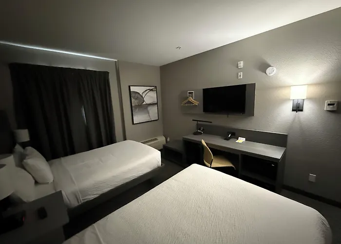 Days Inn By Wyndham Stony Plain