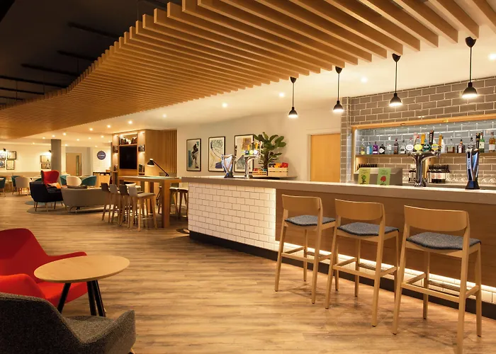 Holiday Inn Express Cheltenham Town Centre By Ihg
