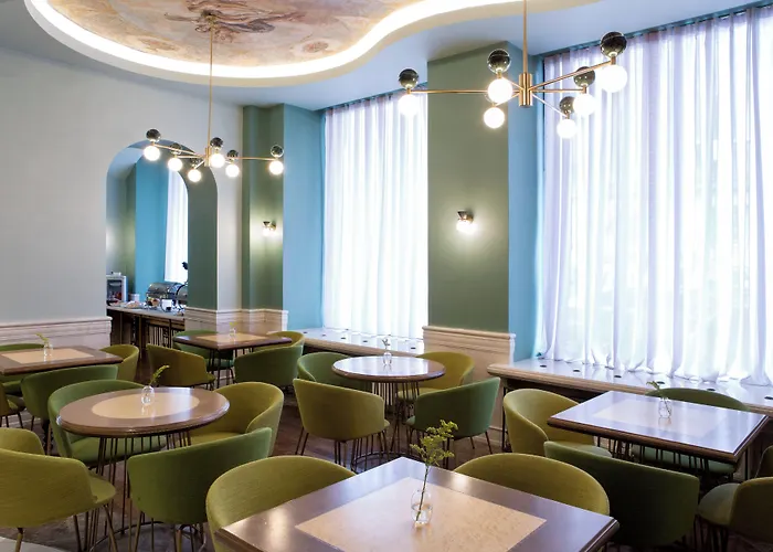 Zeus Essence Bucharest Venezia