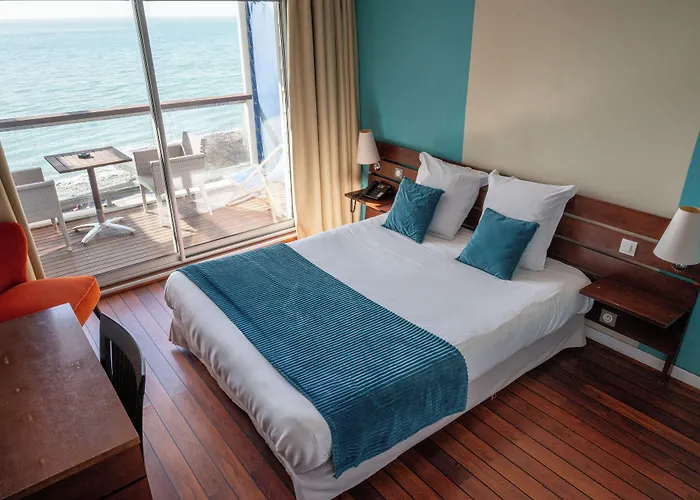 Logis Hotel - La Petite Rade