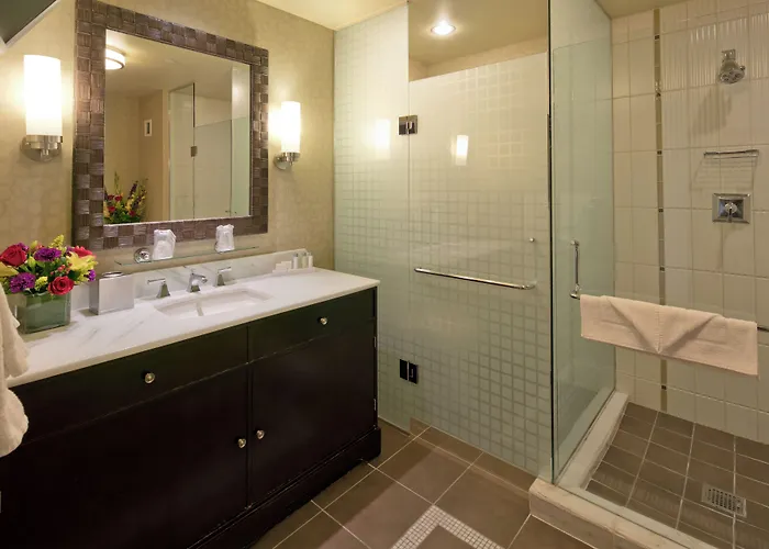 Isle Casino Hotel Bettendorf - A Caesars Rewards Destination