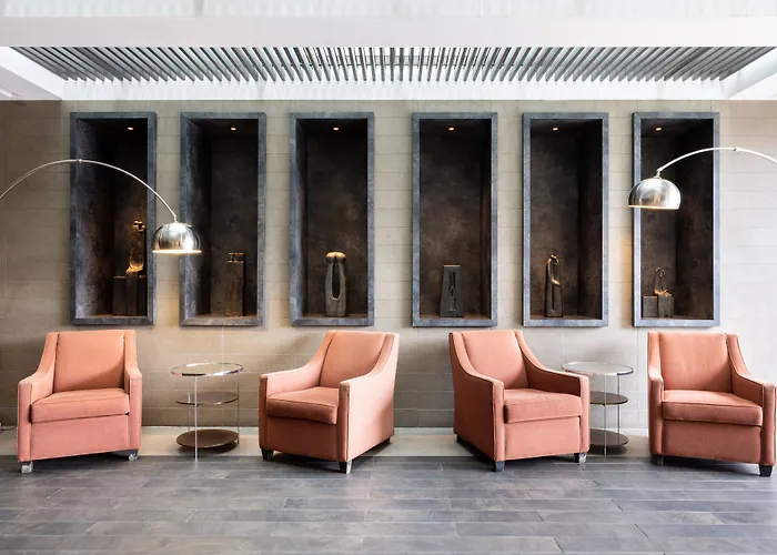 Holiday Inn Santiago - Airport Terminal By Ihg