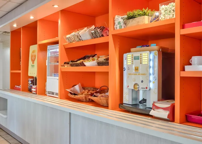Kyriad Eco - Suresnes - La Defense