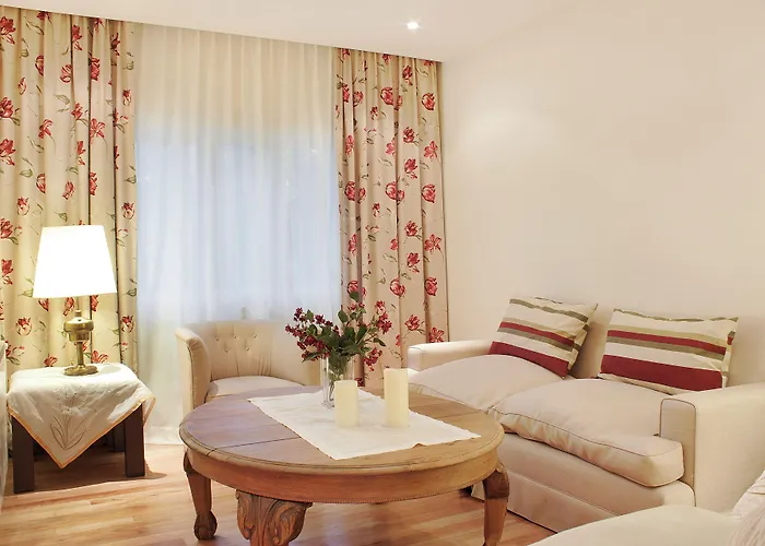 Kau Yatun Hotel Boutique