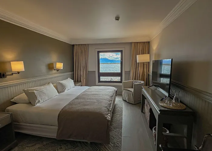 Hotel Costa Australis