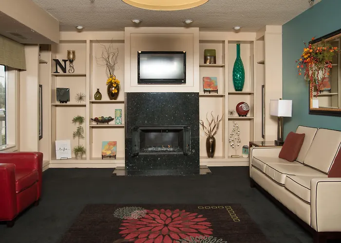Northfield Inn Suites And Conference Center