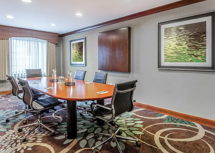 Staybridge Suites Davenport By Ihg