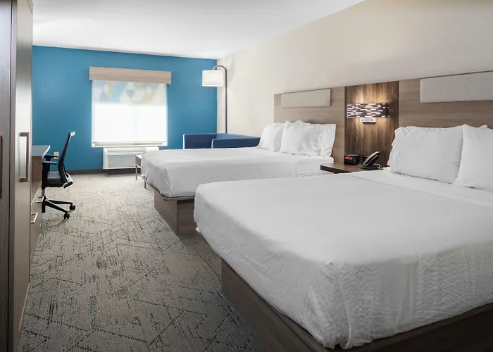 Holiday Inn Express & Suites Roanoke Rapids By Ihg