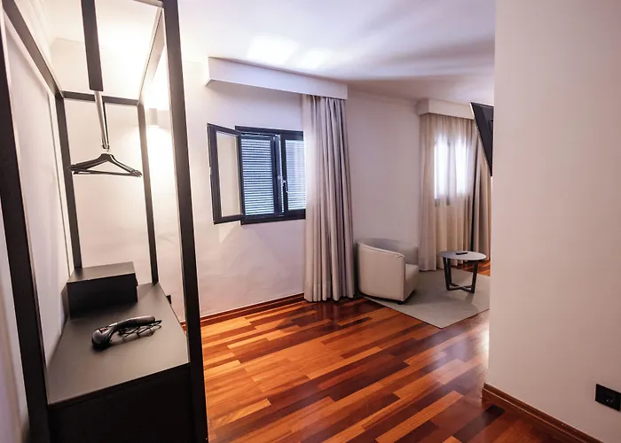Hotel Escuela Santa Brígida