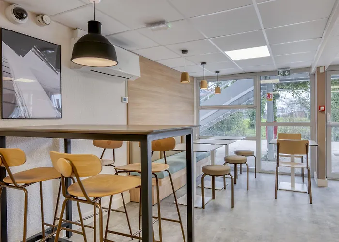 Premiere Classe Villepinte Centre - Parc Des Expositions