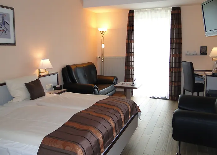 Hotel Rhoener Land Garni - Bed & Breakfast