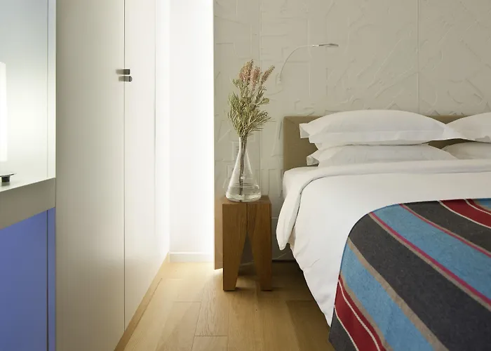 Mendeli Street Hotel By Prima Hotels - 18 Years Plus