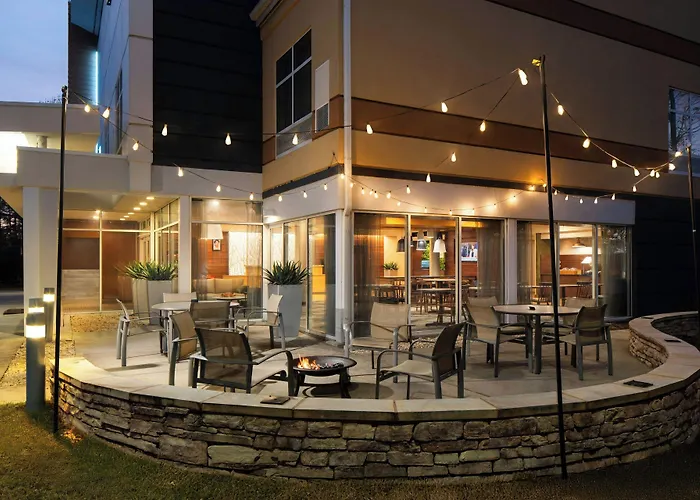 Fairfield Inn & Suites By Marriott Chesapeake Suffolk