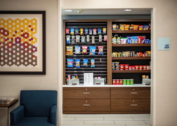 Holiday Inn Express & Suites Wausau By Ihg