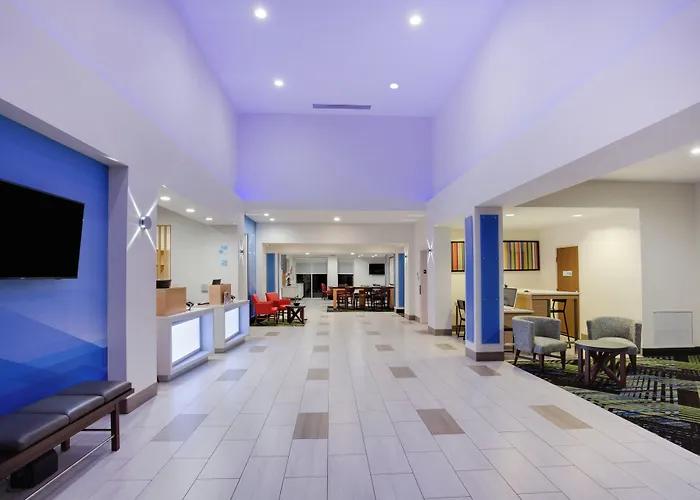 Holiday Inn Express & Suites Fleming Island By Ihg