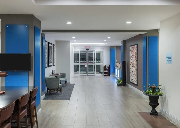 Holiday Inn Express & Suites Florence I-95 & I-20 Civic Ctr By Ihg