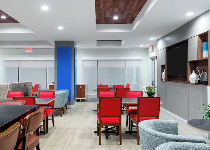 Holiday Inn Express & Suites Florence I-95 & I-20 Civic Ctr By Ihg
