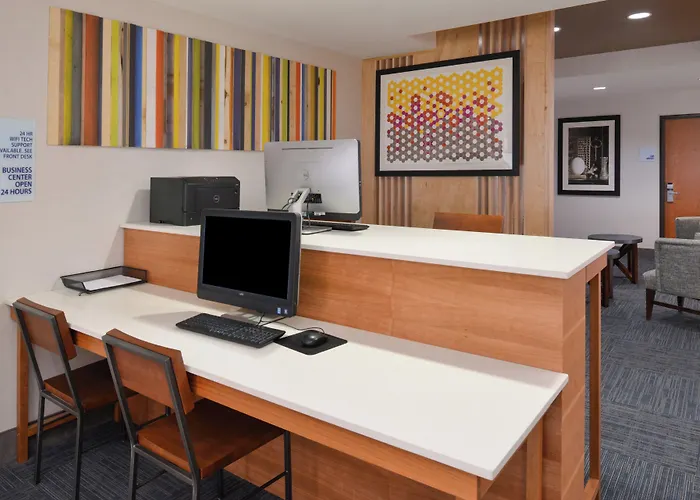 Holiday Inn Express Mineral Wells By Ihg