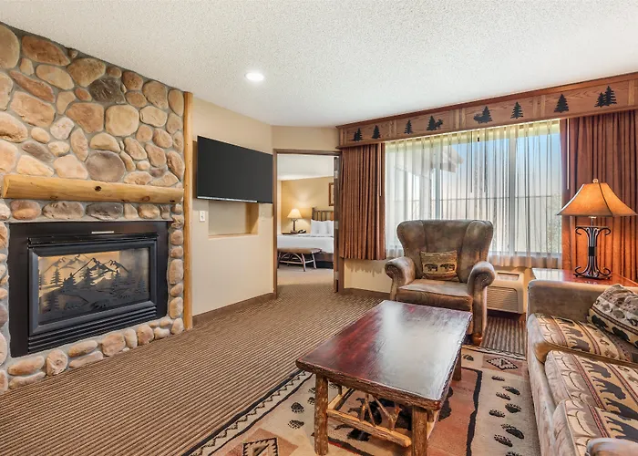 Best Western Plus Kelly Inn & Suites