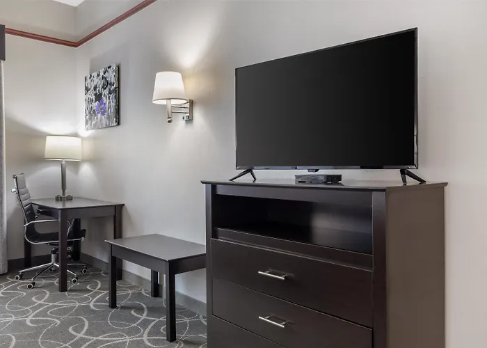 Best Western Limestone Inn And Suites