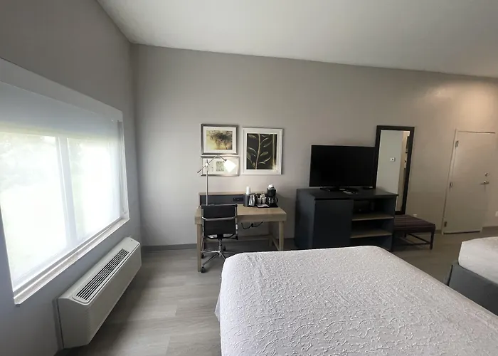 Country Inn & Suites By Radisson, Midway - Tallahassee West