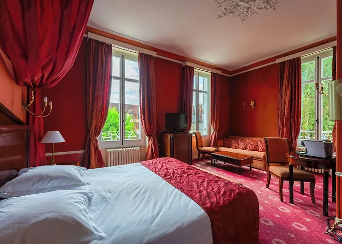 Logis Hotel Les Marechaux