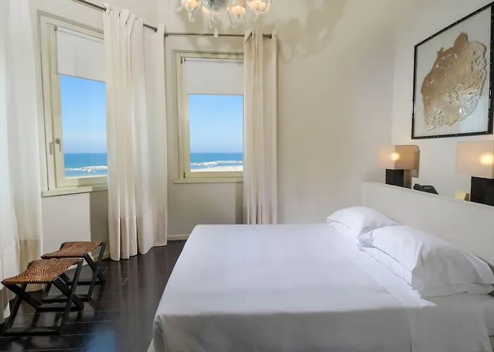 Hotel Carducci 76