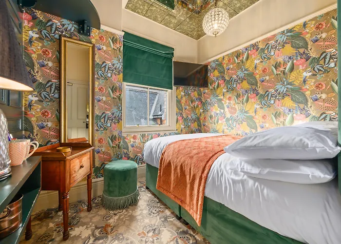 Hotel Clementine